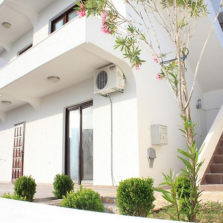 Days Inn Apartments Ulcinj Exterior photo